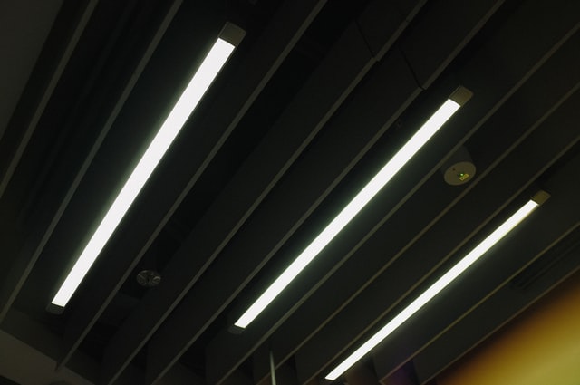 Oświetlenie LED – czy to energooszczędny sposób?